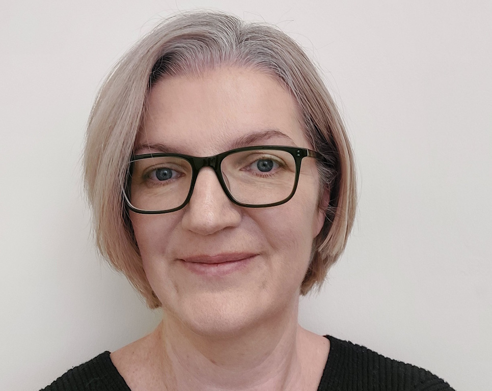 Dr Gillian MacKinnon